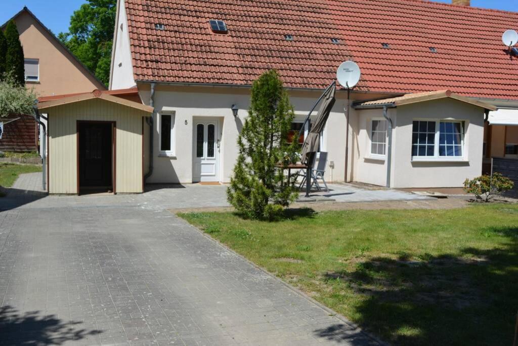 Ferienhaus Huethchen Eichhorst Esterno foto